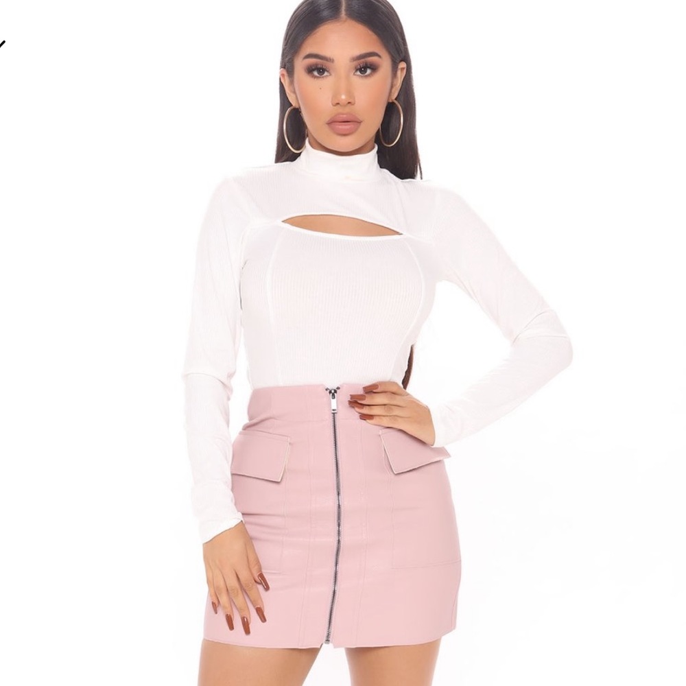 FN turtle neck